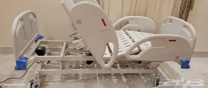 سرير طبي كهربائي 0