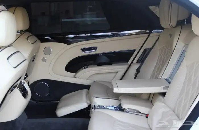 بنتلي مولسان أبيض .. 2