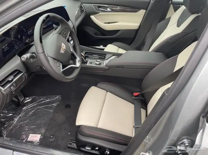 كاديلاك سبورت Cadillac CT5 Sport RED Sedan موديل 2025 9