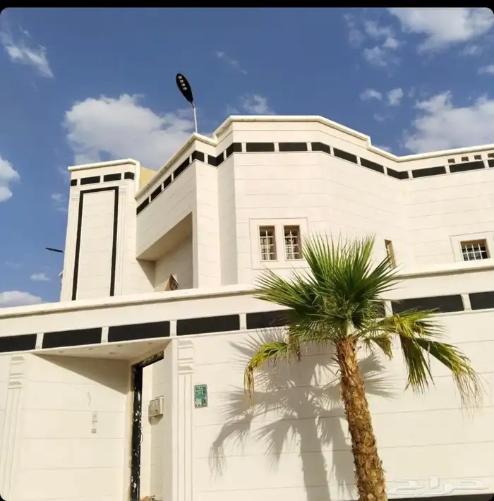 ديكورات واجهات خارجيه لياسه ملونه بطحاء الرياض كسر رخام حزام 7