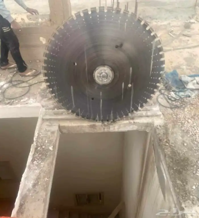 مؤسسه الفرسان لقص الابواب والنوافذ والتكسير.  . 1