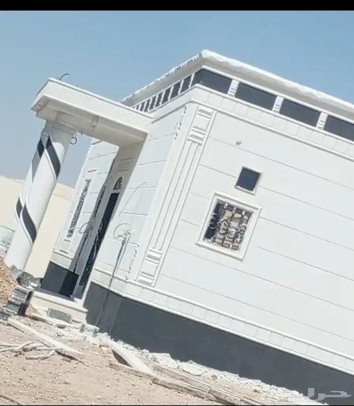 ديكورات واجهات خارجيه لياسه ملونه بطحاء الرياض كسر رخام حزام 0