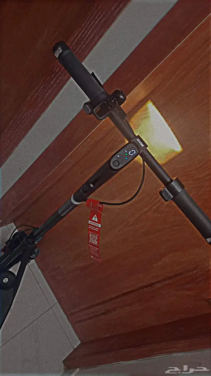 اسكوتر للبيع بحالة ممتازة مستخدم شهر واحد بس  جدي 7