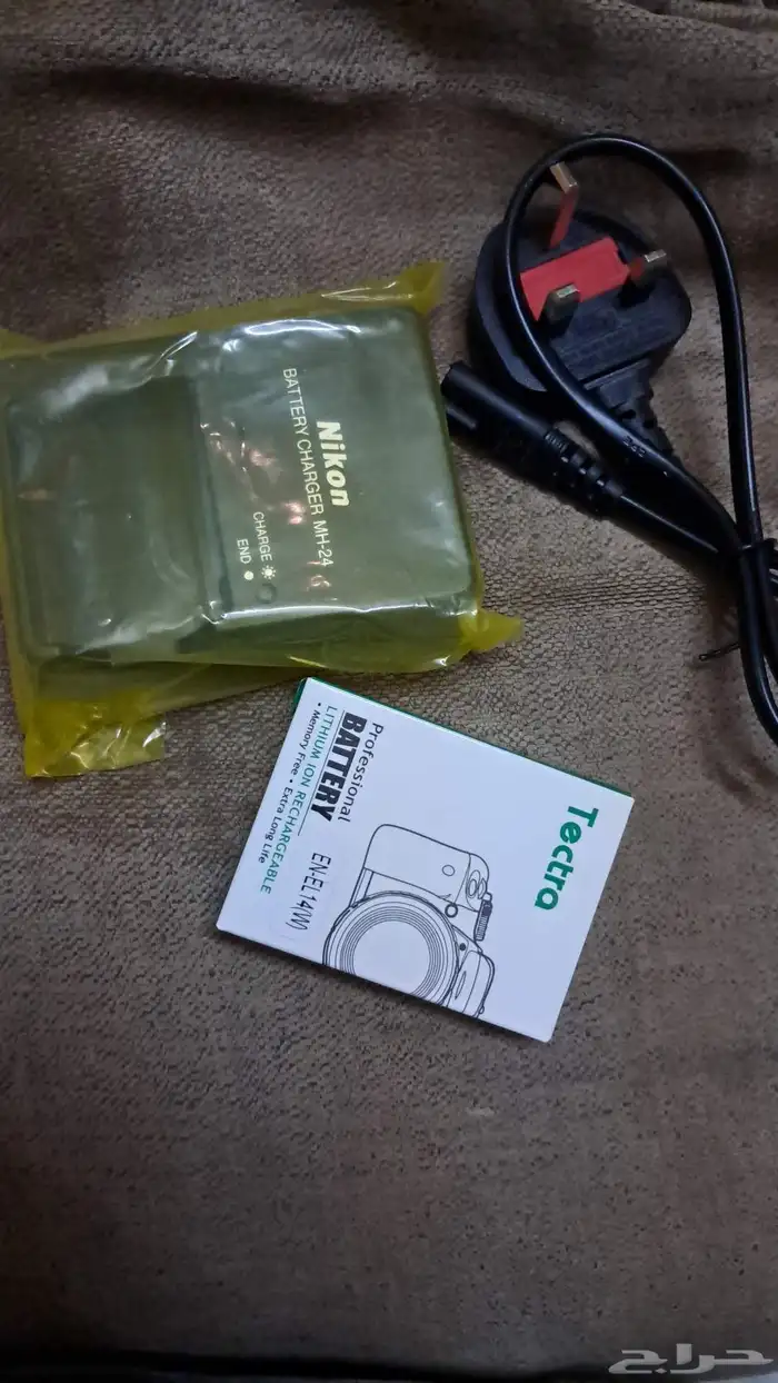 شواحن بطاريات كانون نيكون 1