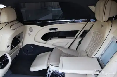 بنتلي مولسان أبيض .. index