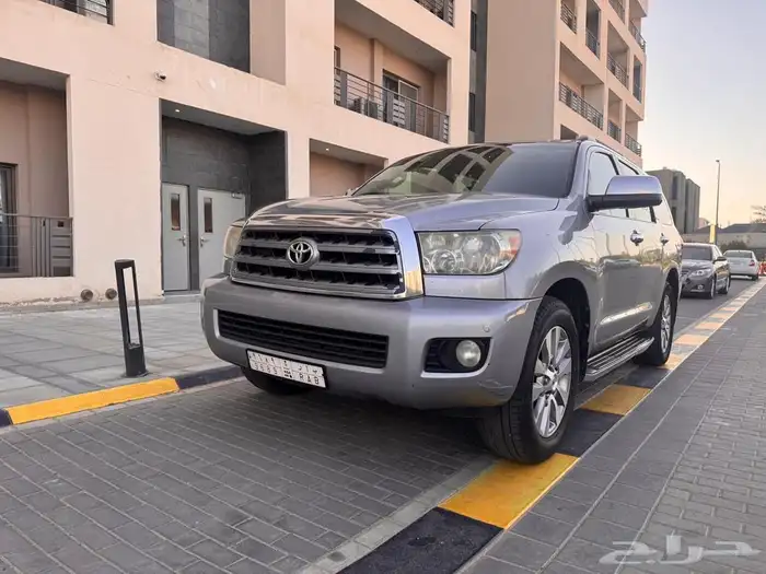 للبيع أو بدل بسيارة صغيرة 0