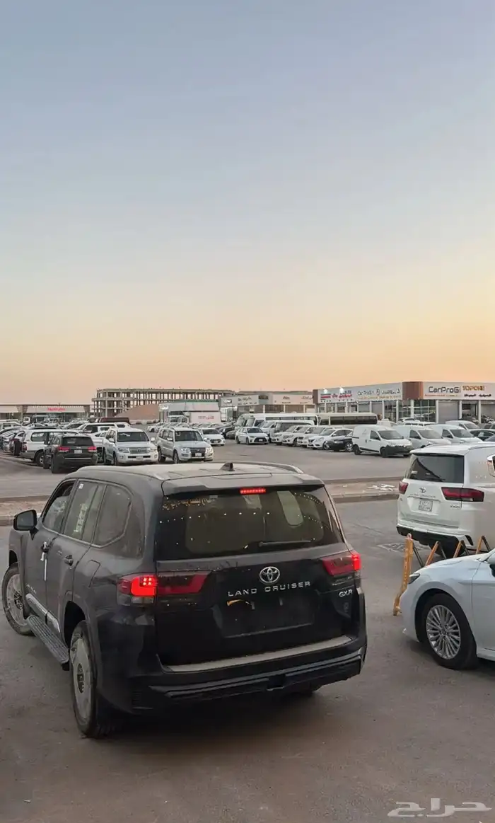 لاند كروزر 2025 L5 بطاقة جمركيه 4