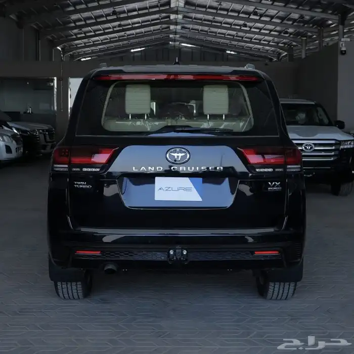 لاندكروزر VX بريمي موديل 2025 3