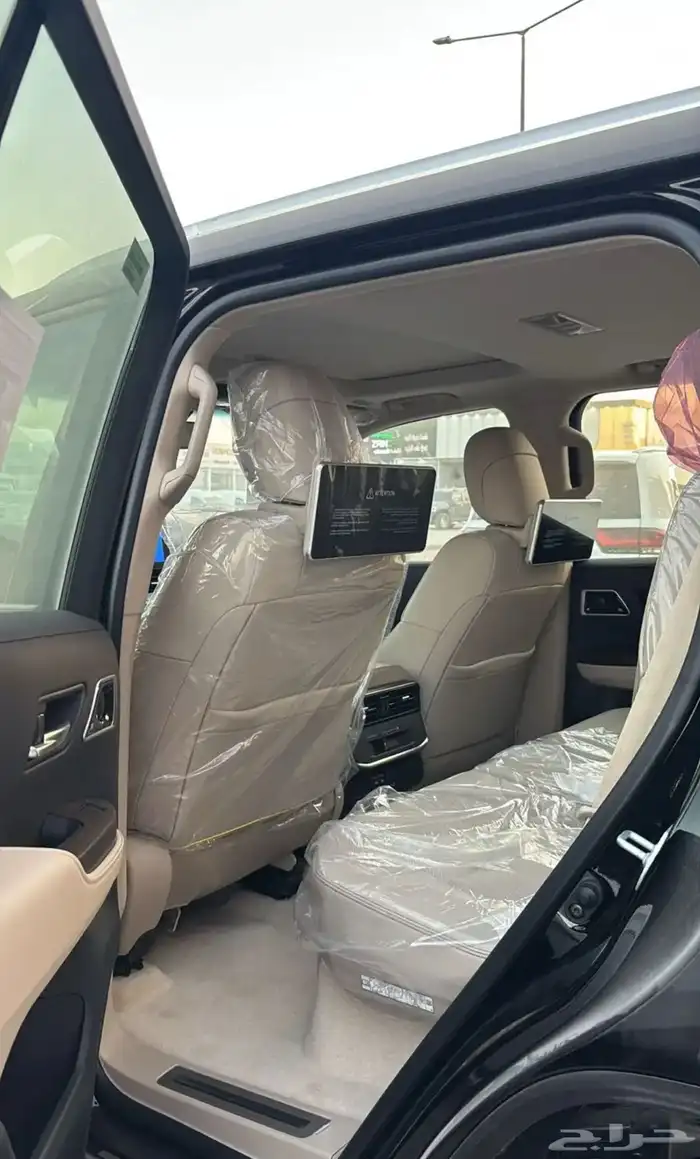 لاند كروزر 2025 L5 بطاقة جمركيه 7