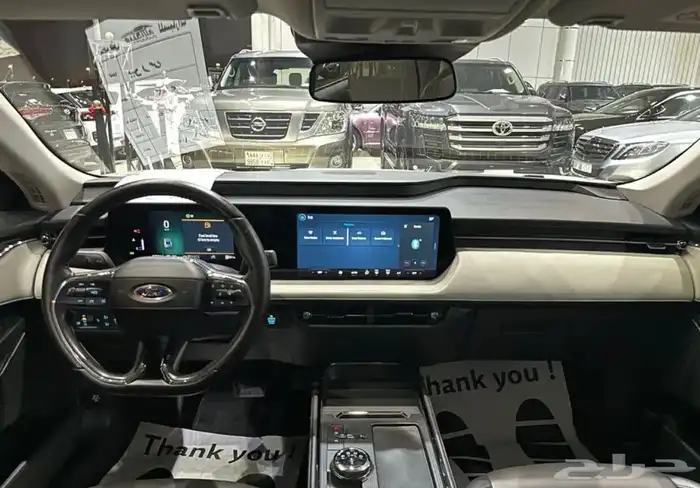 فورد تورس ترند موديل 2023 نضيف جدا 13