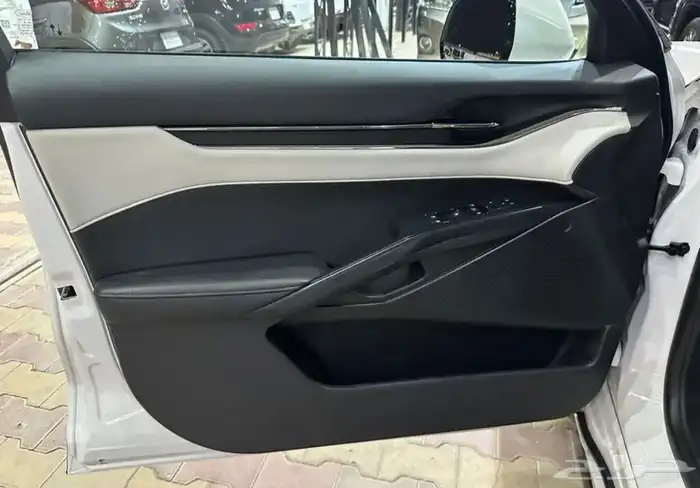 فورد تورس ترند موديل 2023 نضيف جدا 16