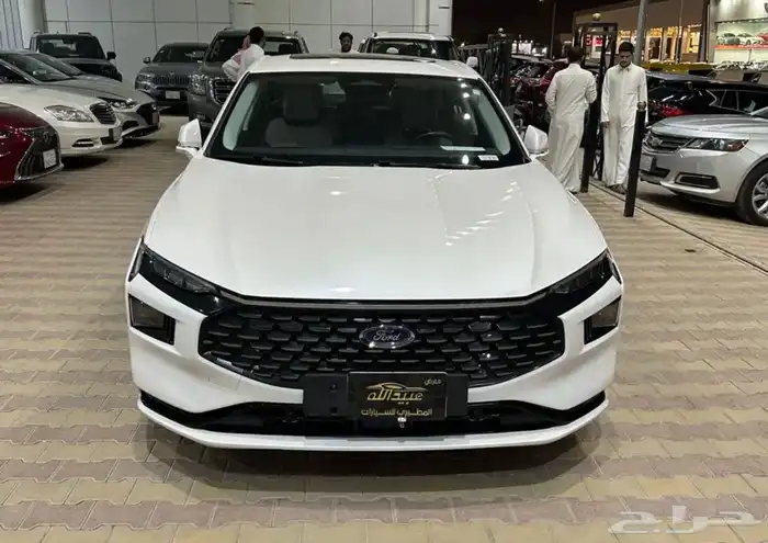 فورد تورس ترند موديل 2023 نضيف جدا 2