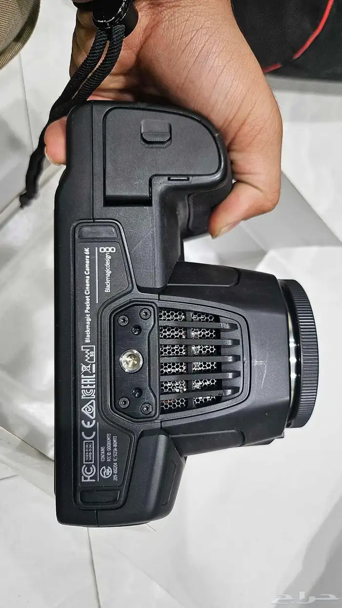كاميرا بلاك ماجيك( blackmagic 6k pocket cinema camera) 2