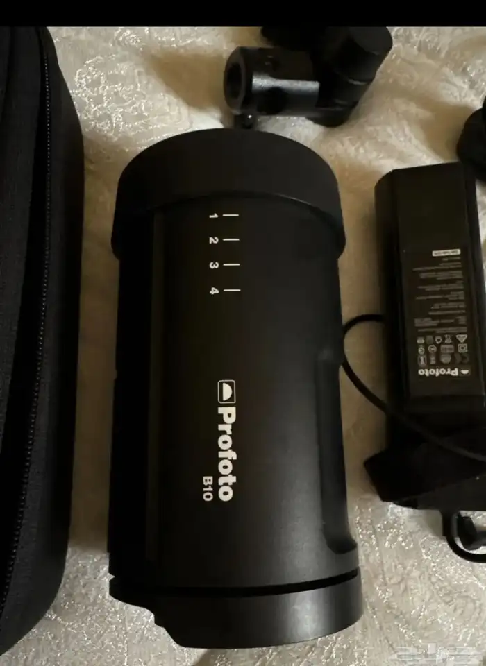 اضاءه Profotoمع جميع ملحقاتها 0