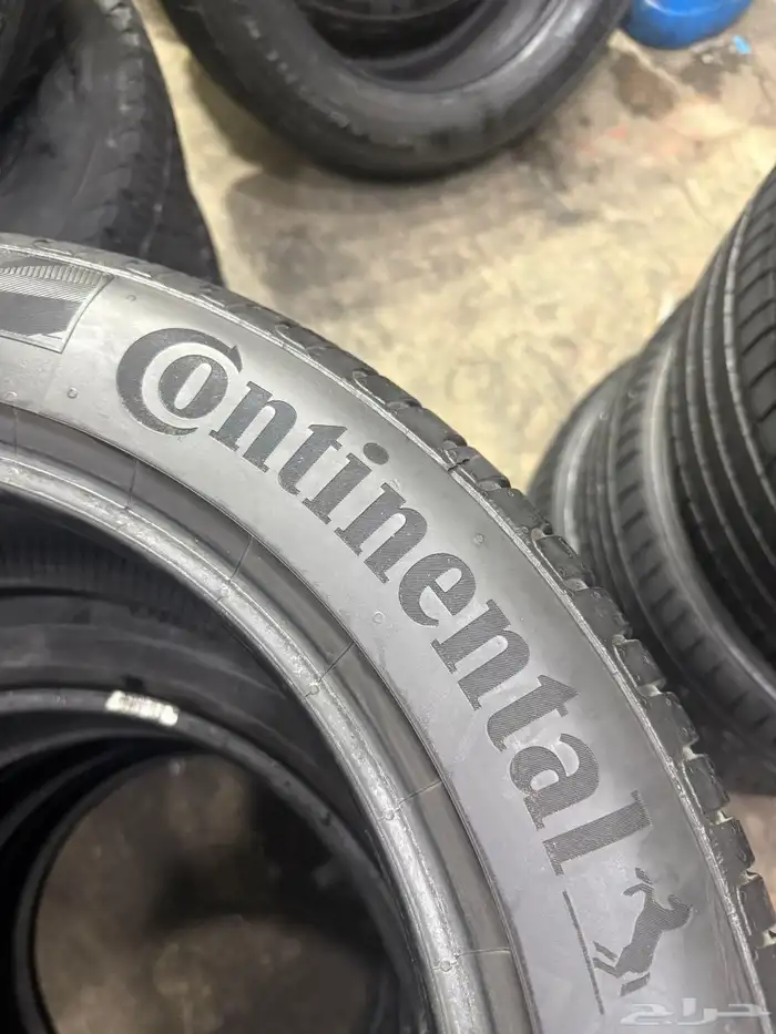 215 55 17طقم كفرات كونتنتال 3