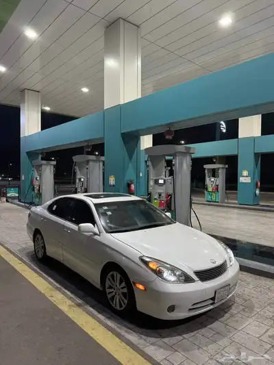 لكزس 2005 سياره متامسكه نضيفه باعرض باقي صور 0