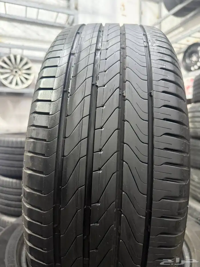 215 55 17 طقم كفرات كونتيننتال 4