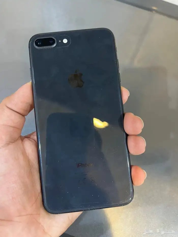ايفون 8 بلس مستخدم نظيف 0