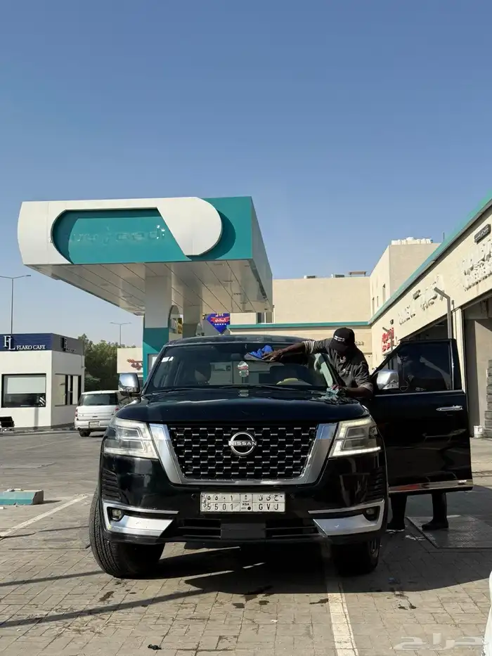 جيب نيسان بلاتنيوم 400 2