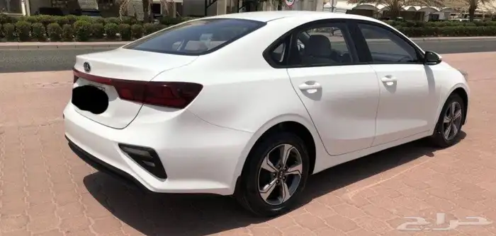 للبيع كيا سيراتو موديل 2021 2