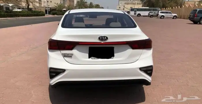 للبيع كيا سيراتو موديل 2021 4