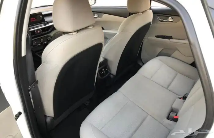 للبيع كيا سيراتو موديل 2021 6