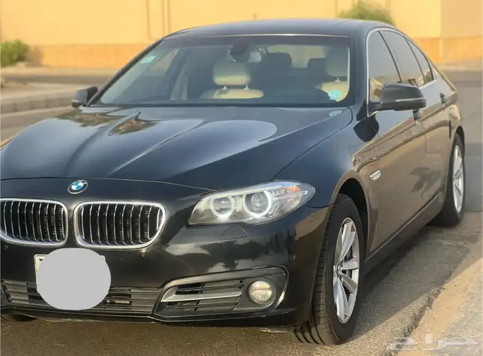 BMW 520 i الفئه الخامسه نظيفه جدا موديل 2015 5
