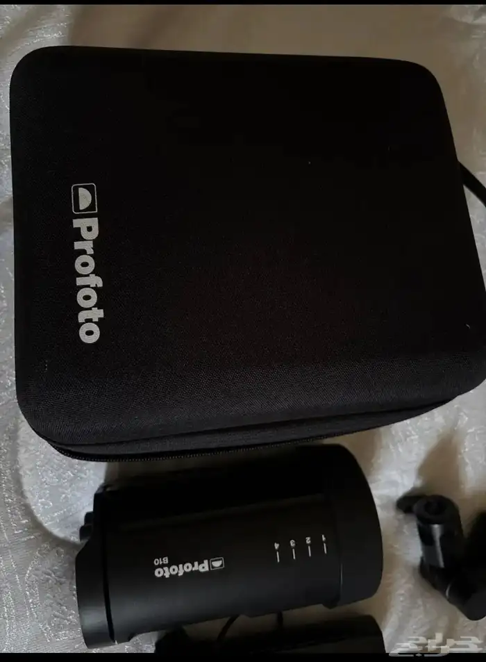 اضاءه Profotoمع جميع ملحقاتها 1