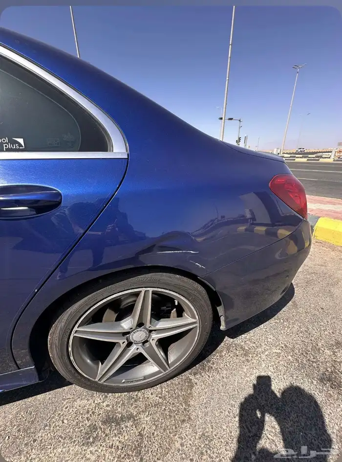 مرسيدس C200 موديل 2017 4