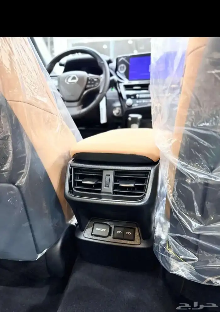 لكزس ES350 DD سعودي 2025 عداد الفين كيلو 5