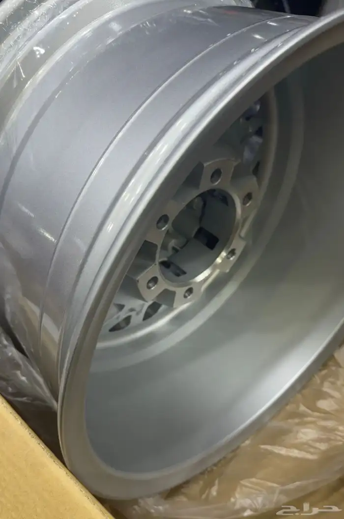 جنوط تيتانيا مقاس 17 ( جديد ) 6