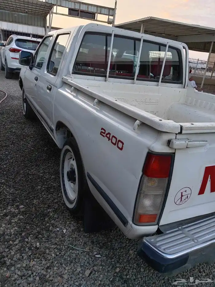 نيسان ددسن 2002 6