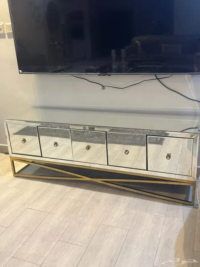 طاوله تلفزيون قزاز اخو الجديد 0