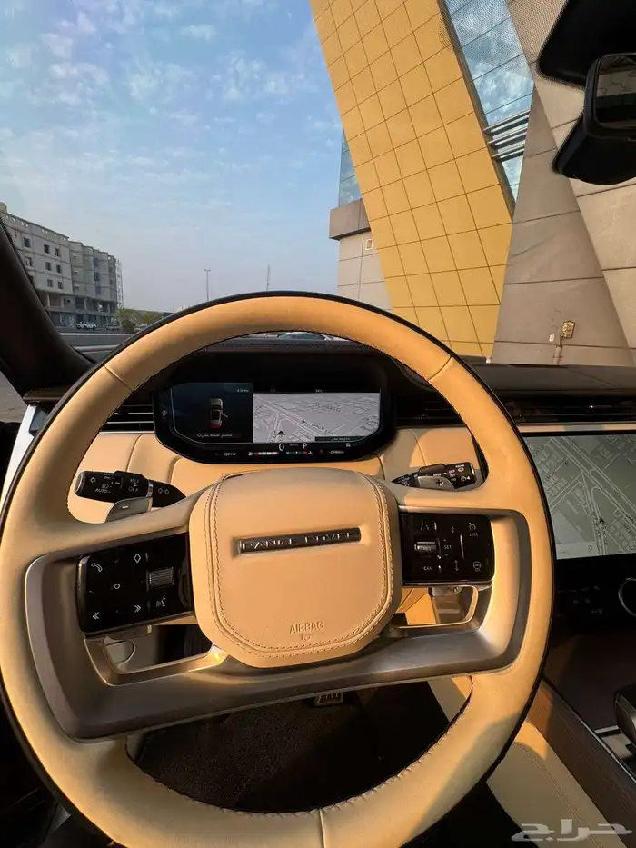 رانج روفر فيرست ادشن 2023 16