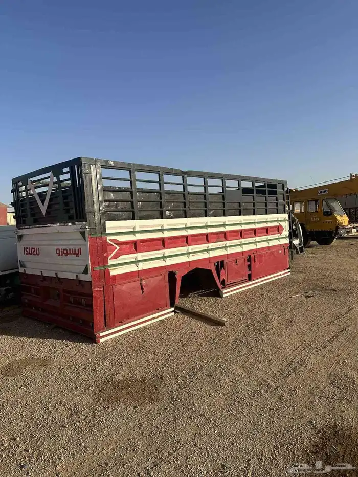 ISUZU LORY 6 METER 0