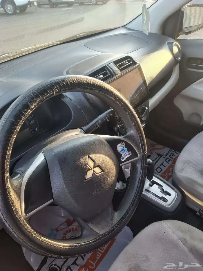 اتراج 2020 السياره نضيف جدا 1