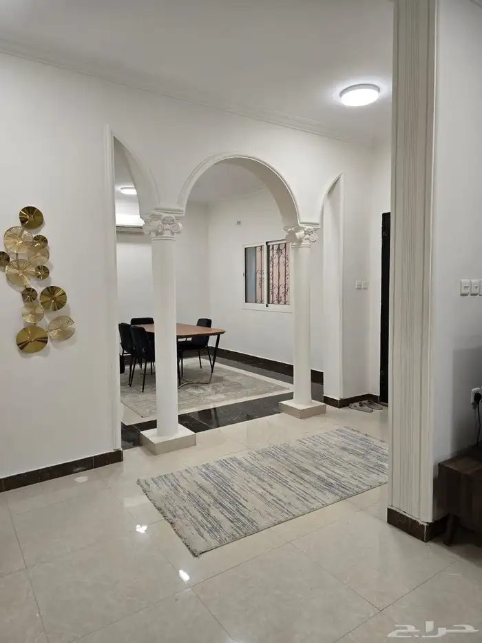فيلا للايجار في حي الصحافه المربع الذهبي 6