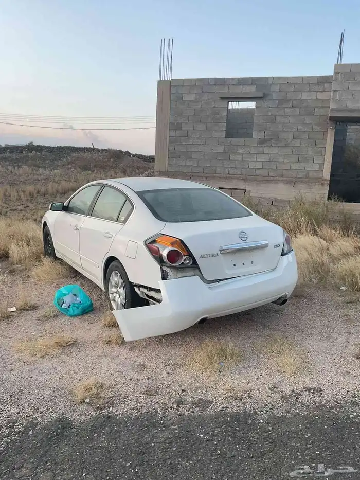 سيارة التيما 2010 بيع تشليح واسقاط ليس بيع ونقل ملكيه.. التو 1