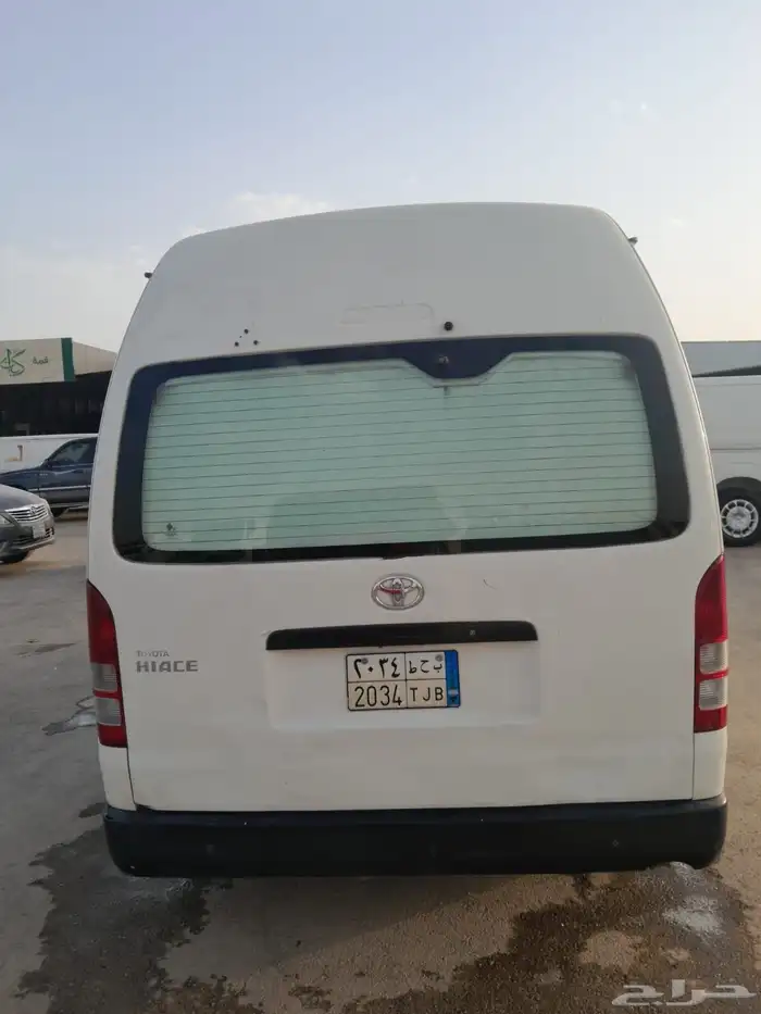 للبيع تويوتا باص بضايع سقف رفيع 4
