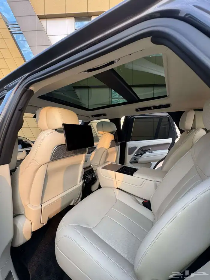 رانج روفر فيرست ادشن 2023 14