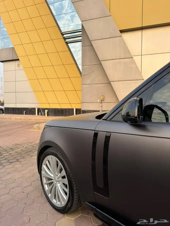 رانج روفر فيرست ادشن 2023 0