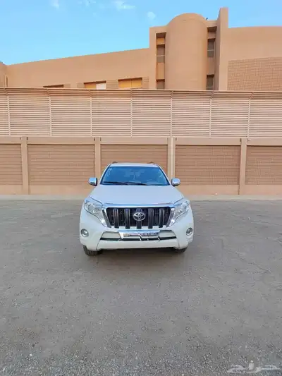 للبيع تويوتا برادو مديل 2012 استماره وفحص جديد عداد 185 index