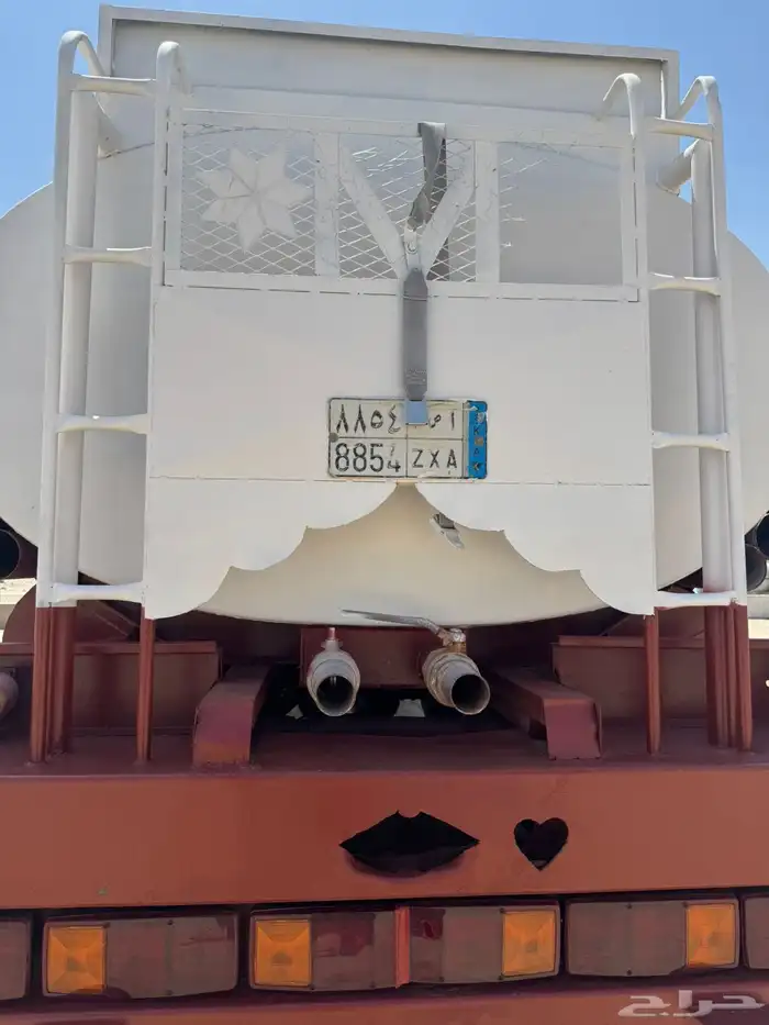 وايت عايدي 12طن موديل 83جفالي مجدد مفحوص للتواصل 1