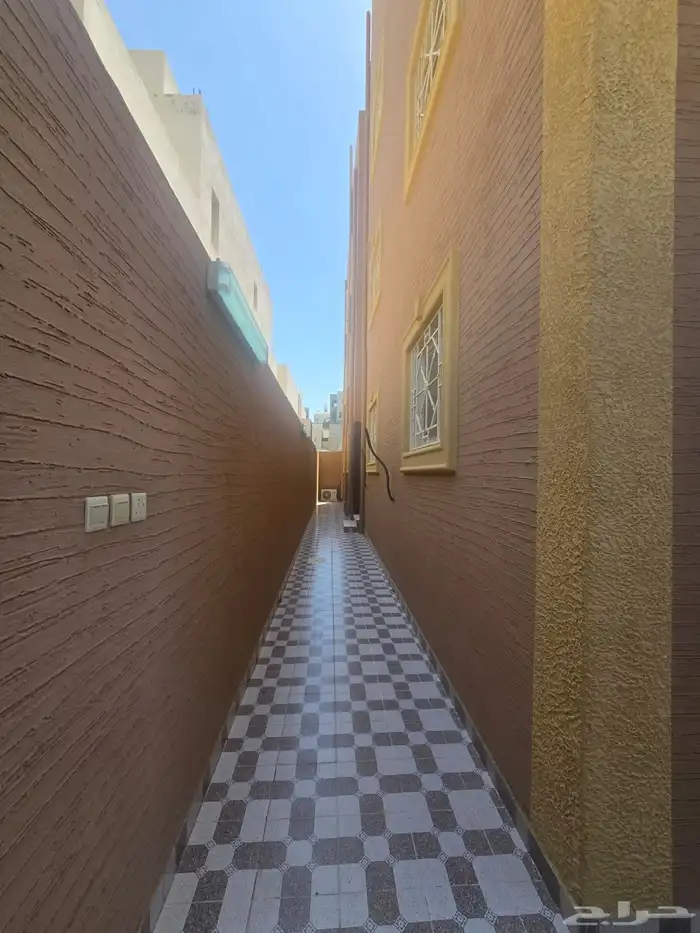 شقة للإيجار ابها طريق الملك عبدالله قرب مستشفى عسير 3