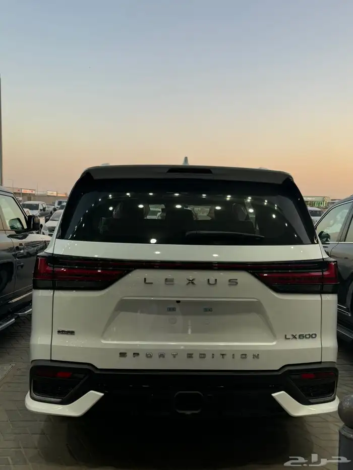 لكزس اف سبورت 2025 فل كامل اخر دفعه عماني 2