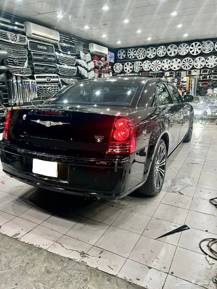 كرايزلر 2010 فل كامل 8 سلندر نظيفه 24