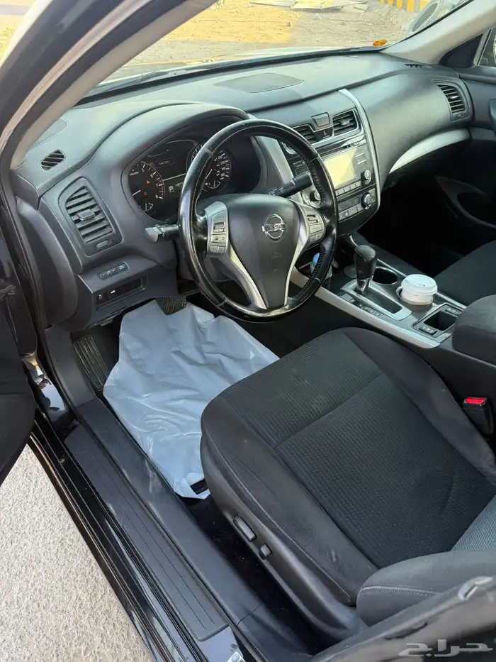 نيسان ألتيما 2014 - SV2.5 أسود 11