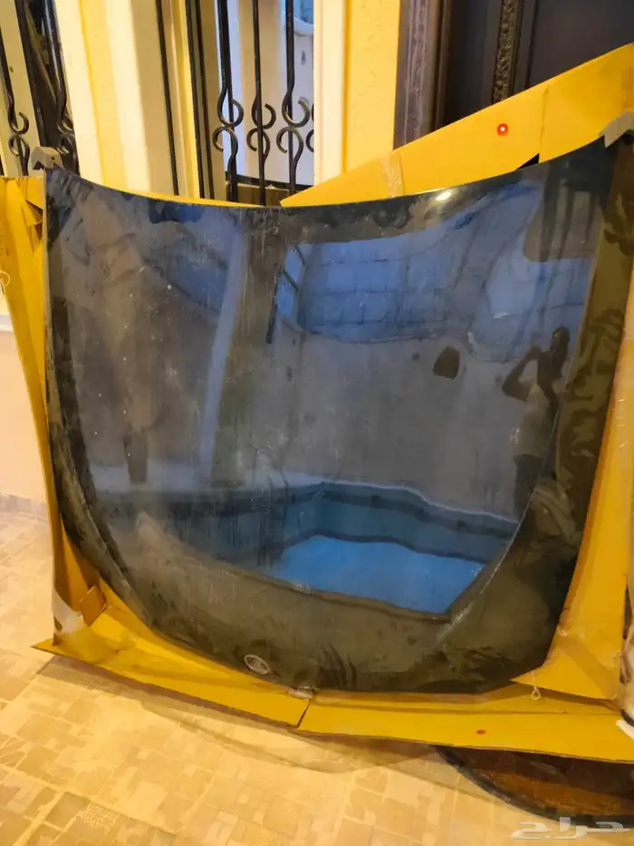 للبيع قطع بي ام 520i 4