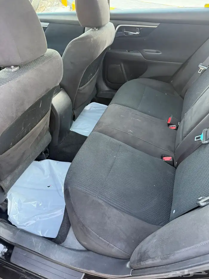 نيسان ألتيما 2014 - SV2.5 أسود 12