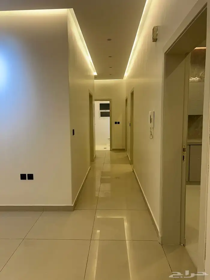 للإيجار دور علوي من فلة الرياض حي الياسمين 60.000 9